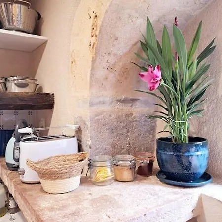 Maison Typique Du Quercy ! Varaire